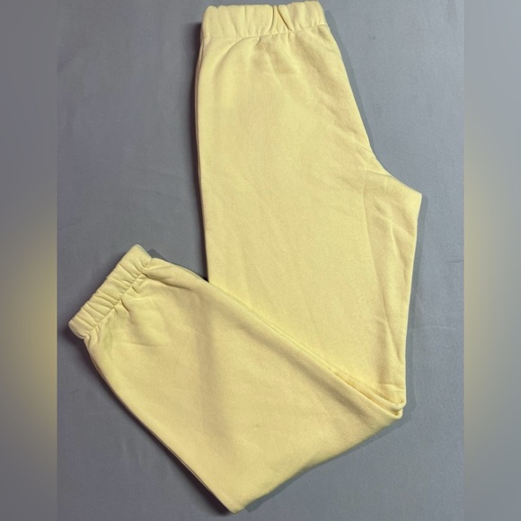 NWT Gap High Rise Fleece Joggers Banana Yellow - Picture 2 of 4